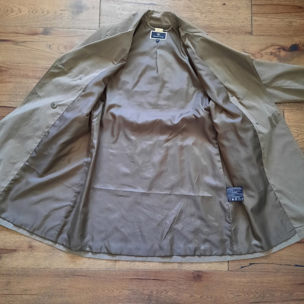 Elegant Khaki Trench Coat - Picture 11 of 14